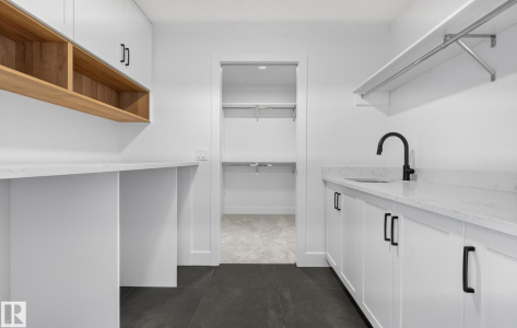 7087 Kiviaq (Riverstead)