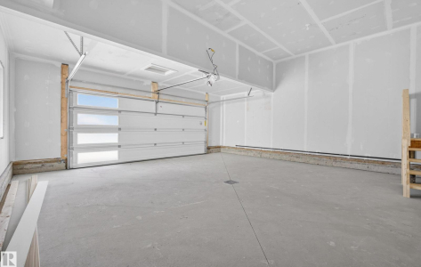 7089 Kiviaq Crescent