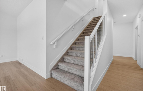7089 Kiviaq Crescent