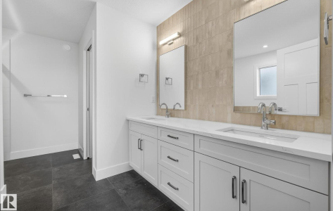 7091 Kiviaq Crescent (Riverstead)