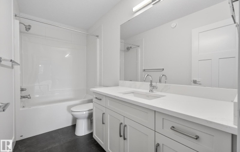 7091 Kiviaq Crescent (Riverstead)